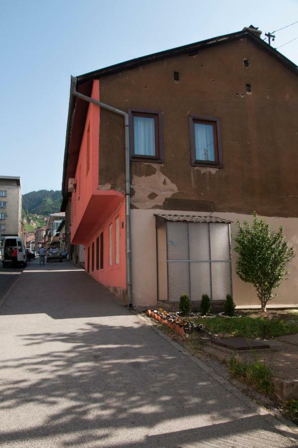 Bistrik Rose Apartment Sarajevo Exterior photo